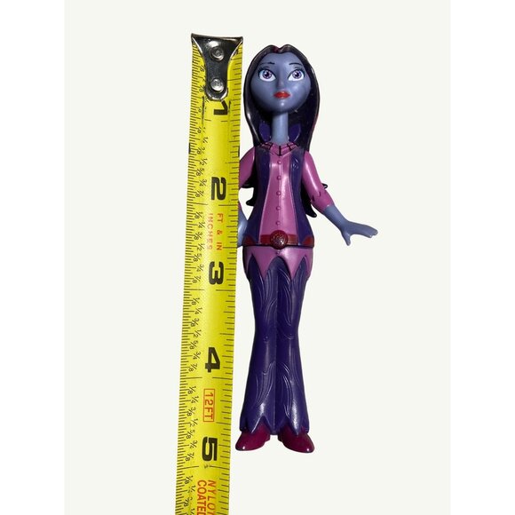 Disney Junior Vampirina Mom Oxana Boris Figurine - Picture 3 of 11